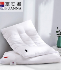 富安娜胡子蜜唇情侶對枕